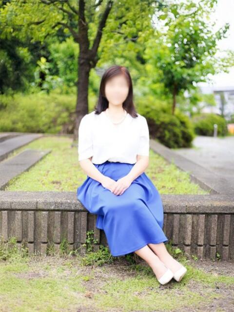 藤川 ゆり乃 こあくまな熟女たち 本厚木店(KOAKUMAグループ)(人妻・熟女デリヘル)