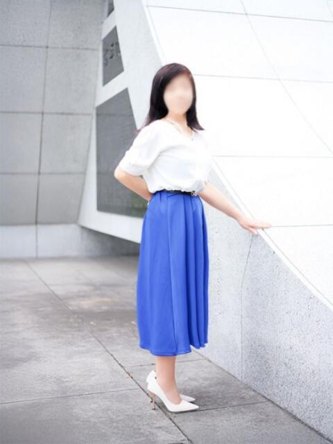 藤川 ゆり乃 こあくまな熟女たち 本厚木店(KOAKUMAグループ)(人妻・熟女デリヘル)