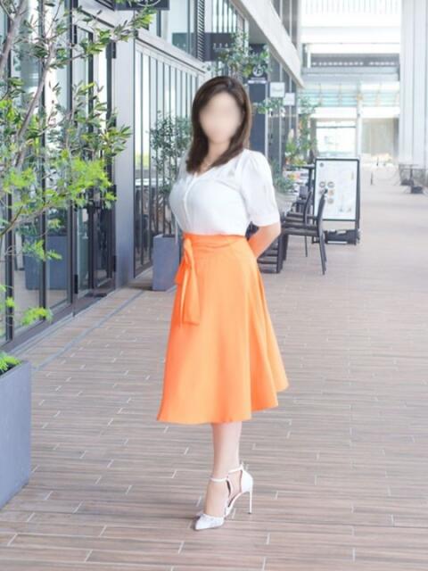 篠原 藍依 こあくまな熟女たち 本厚木店(KOAKUMAグループ)（人妻・熟女デリヘル）