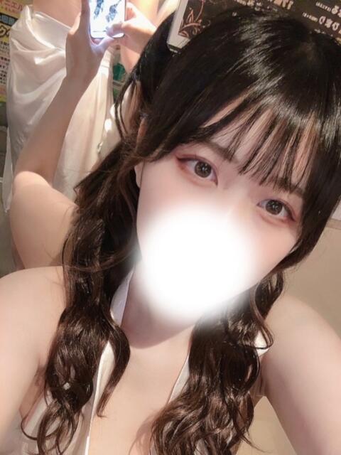あず 神田エマニエル(セクキャバ)