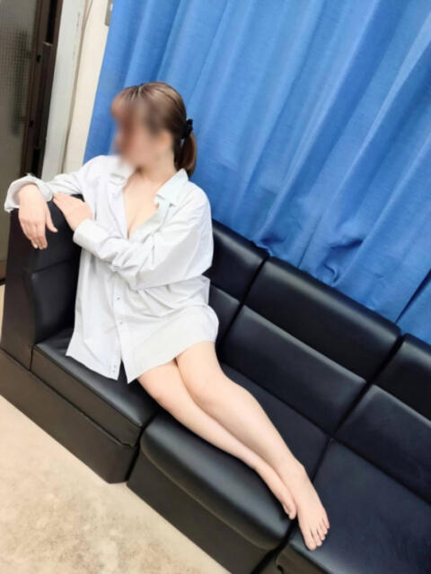 あきら 癒 -いやし‐（ツーショットキャバクラ）