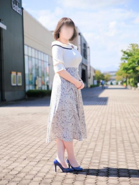 平野 莉子 こあくまな熟女たち太田店（KOAKUMAグループ）（人妻・熟女デリへル）