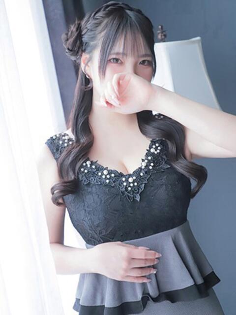 みなみ 淫乱痴女エステ(出張アロマエステ)