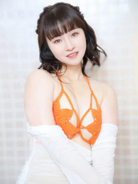 あやね 淫乱痴女エステ(出張アロマエステ)