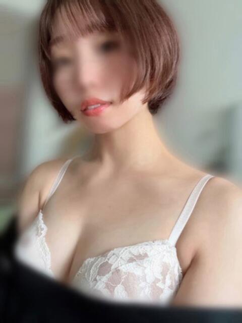 さや 淫乱痴女エステ（出張アロマエステ）