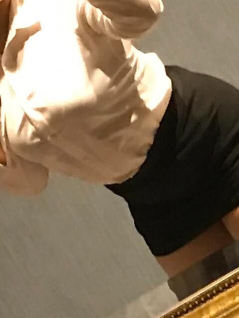 りん REDROOM (レッドルーム)（ファッションヘルス）