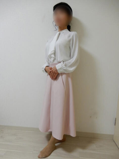 【体験入店】まき ロダン（人妻熟女デリヘル）