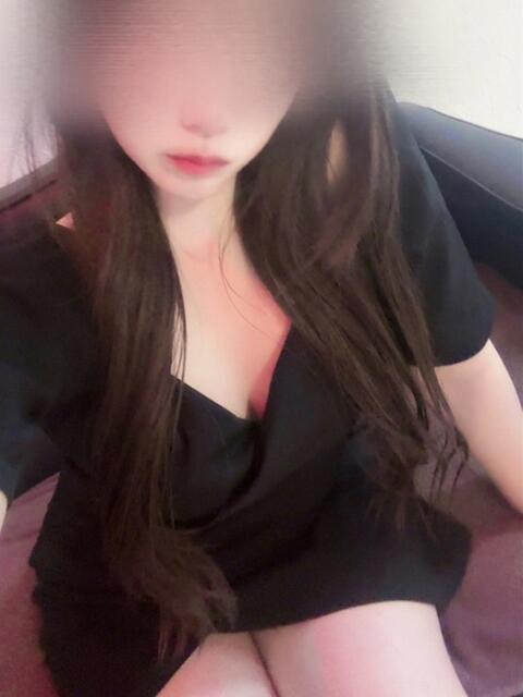 愛川 まりな 7Dream Este(セブンドリーム エステ)（【非風俗】メンズエステ）