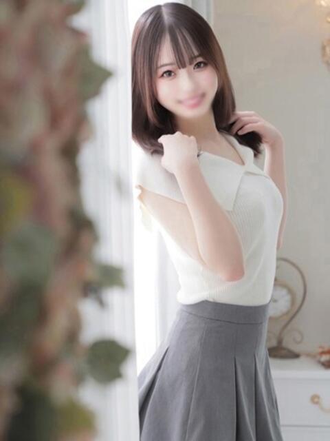 ゆり 見学娘（オナクラ・手コキ）