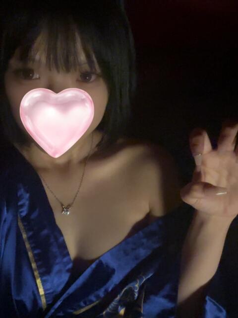 みい 仮面舞踏会（セクキャバ）