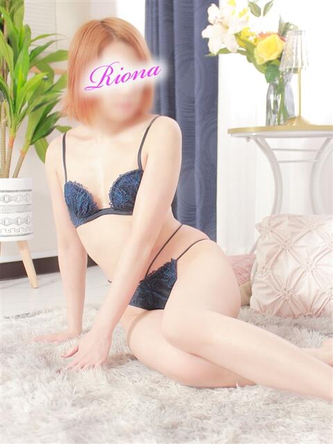 りおな 水戸人妻花壇(人妻系デリヘル)