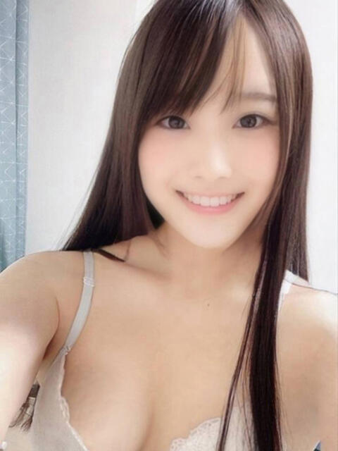 岡見　なつみ イラマチーオ池袋店（デリヘル）