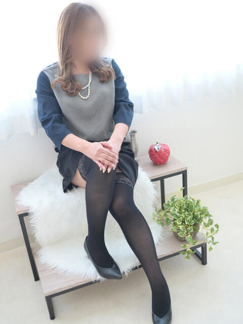 せな 奥様の実話 梅田店(人妻ホテヘル)