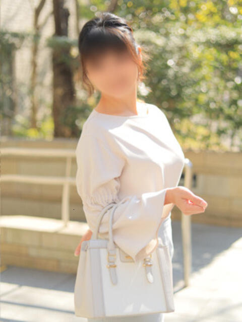 まこ 出会い系人妻ネットワーク 渋谷〜目黒編（人妻系デリヘル）