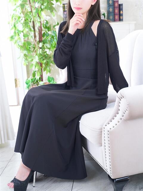 夕美 南 人妻セレブ宮殿（人妻デリヘル）