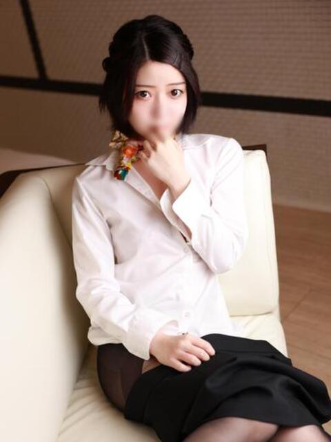 唯月　彩華 雫(しずく)（ファッションヘルス）