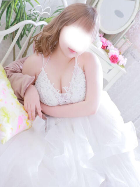 つむ【FG系列】 オトナdeフィーリングin宇都宮(デリヘル)