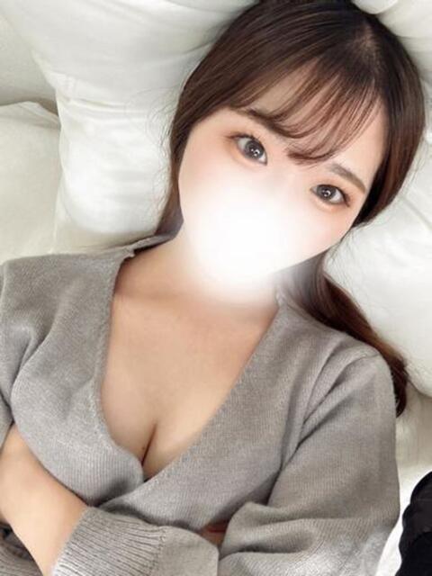 いずみ まだ舐めたくて学園渋谷校〜舐めたくてグループ〜（デリヘル）