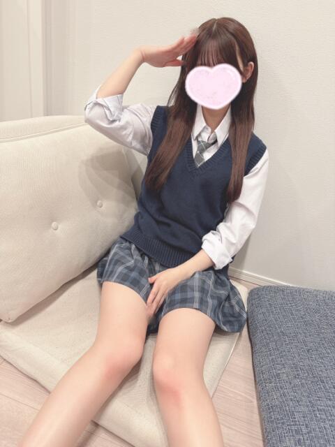 体験りりか『SSSS級候補！色白ぱっちりお目目のアイドルビジュアル美少女！』 錦糸町派遣型JKリフレガチあい（派遣リフレ）