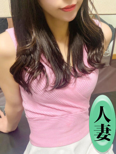 愛原ゆりか 色気あるワイフ（【非風俗】メンズエステ）