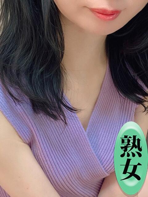 花里あい 色気あるワイフ(【非風俗】メンズエステ)