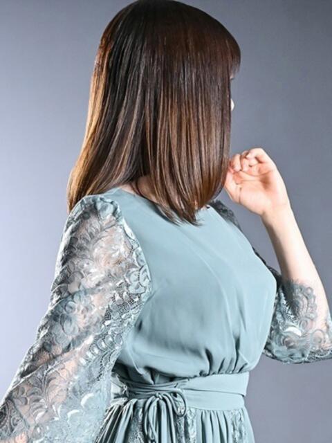 神城 紗英 ELEGANCE(高級デリヘル)