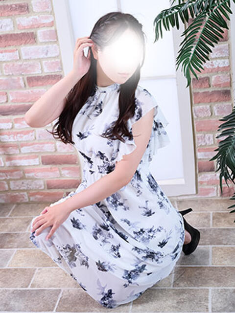 なな 奥様メモリアル(デリヘル)