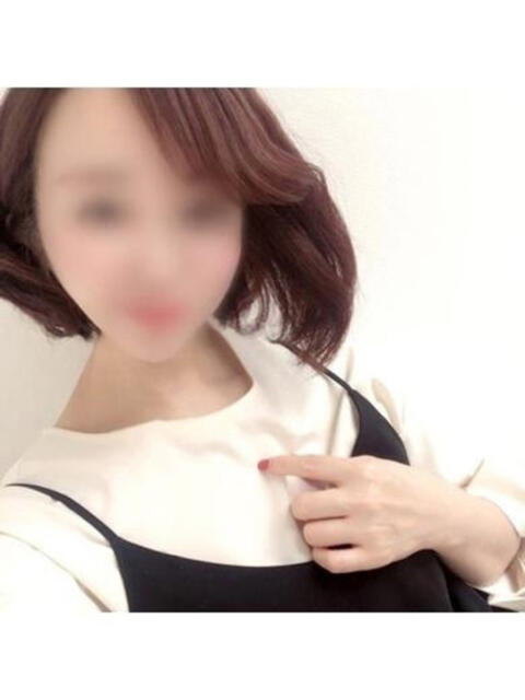 さなえ 【淫らに乱れるスケベ妻】 仙台大人の秘密倶楽部（デリヘル）