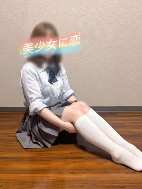 ニーナ 美少女に恋（アジアンデリヘル）