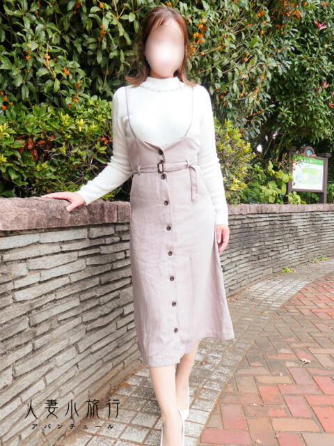 まりん 人妻小旅行(人妻系デリヘル)