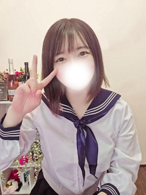 ルナ(パイパンEカップ娘) ペロ×2キャンディ(デリヘル)