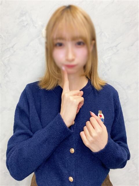 かなの 渋谷くいーんず（素人専門ホテヘル＆デリヘル）