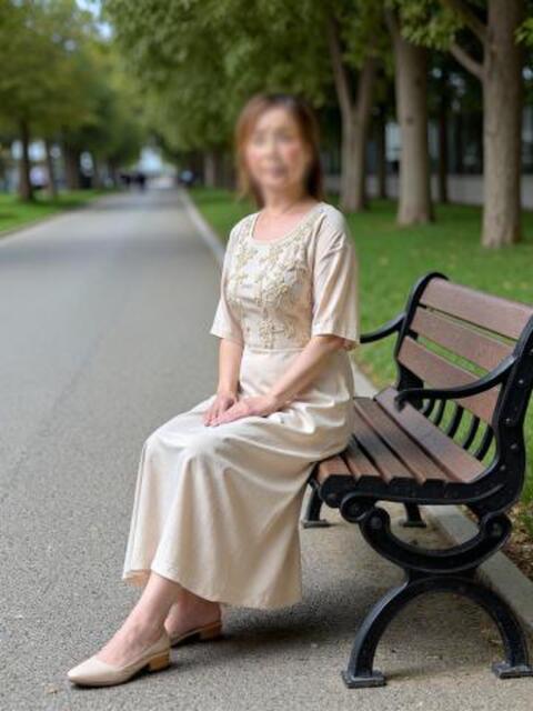 るい・10月11日入店 みやこ(熟女デリヘル)