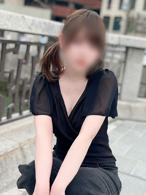 井上 あすか ハレ系 ひよこ治療院(中州)（店舗型メンズエステ）