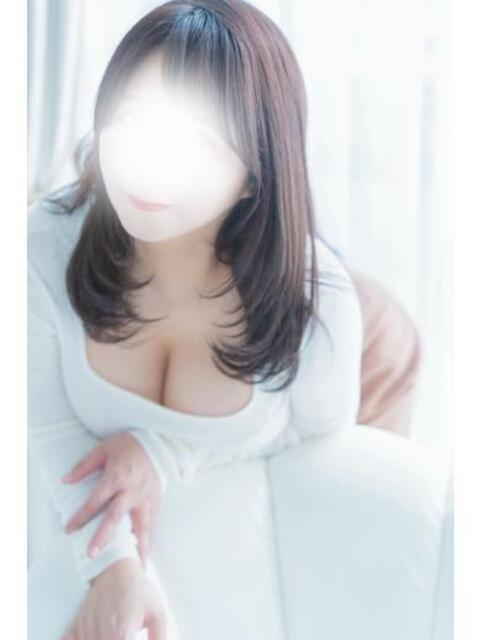 雪村 鶯谷人妻城（人妻路上待ち合わせデリヘル）