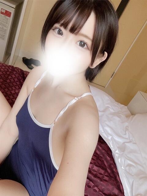 ☆にいな☆ 100％本人が来る店！！デリヘル『ロイヤルフラッシュ』（デリヘル）