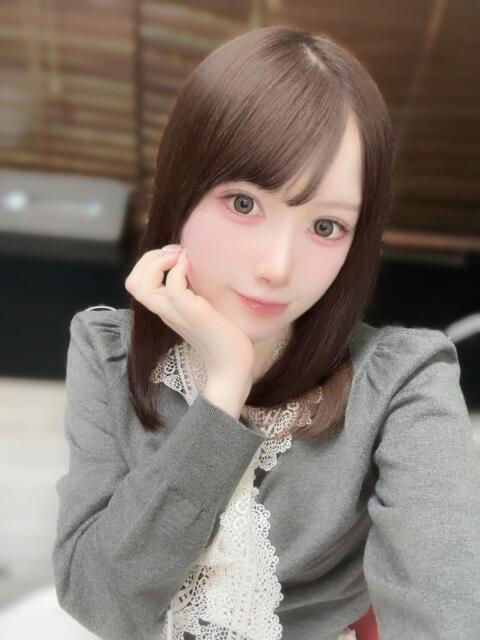 みれい E+アイドルスクール新宿・歌舞伎町店（デリヘル）