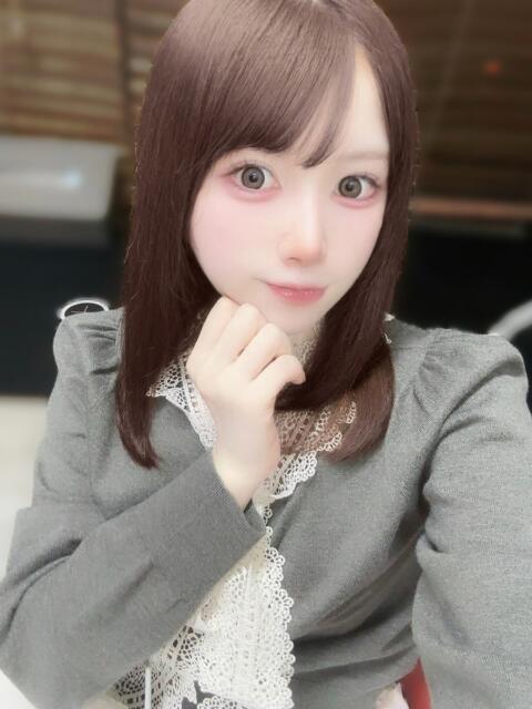 みれい E+アイドルスクール新宿・歌舞伎町店（デリヘル）