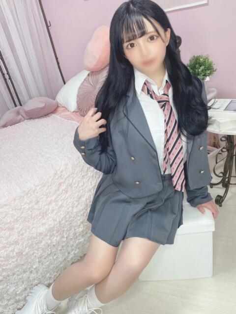ゆめな E+アイドルスクール新宿・歌舞伎町店（デリヘル）