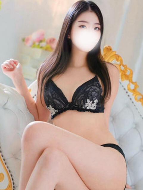 咲野れみ 全裸革命orおもいっきり痴漢電車（ホテヘル）