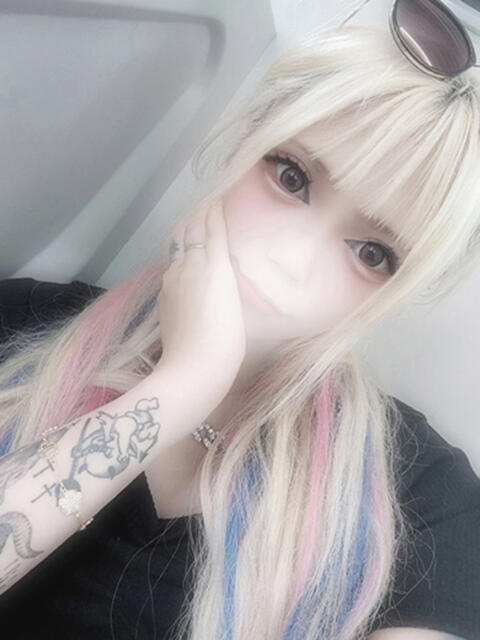 りり 横浜ギャルの宅急便（デリヘル）