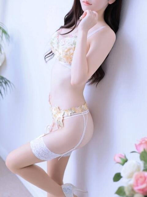 百菜(モモナ) グランドオペラ名古屋（高級デリヘル）