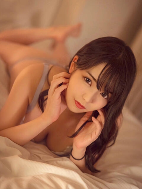 白坂せりな ウルトラロイヤル（デリヘル）