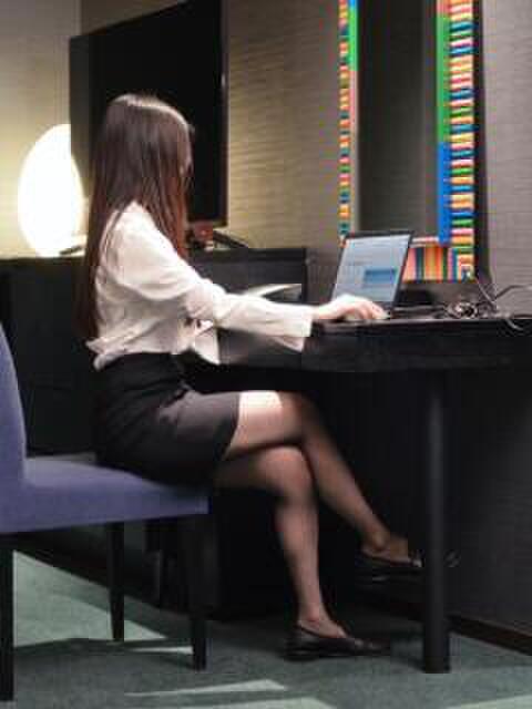 YORU どこかのOLさん達(M性感デリヘル)