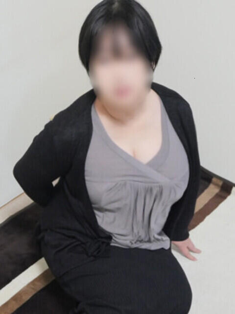 ふたば 熟女デリヘル秘宝館Z(人妻・熟女デリヘル)