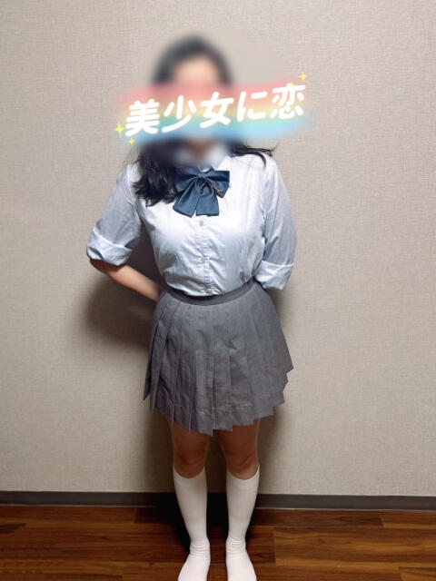 ムム 美少女に恋（アジアンデリヘル）