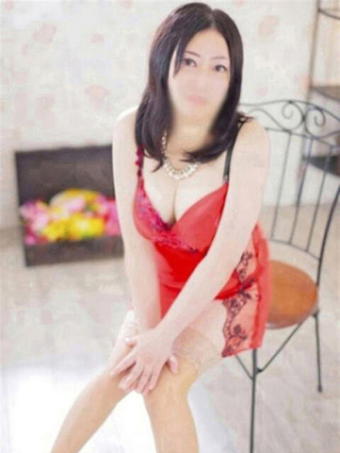 りな 快楽夫人(ソープランド)