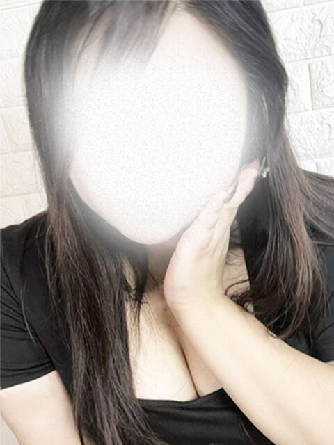 いぶき 小倉ぽっちゃりデリヘル　ぷにぷにぷりん（ぽっちゃりデリヘル）