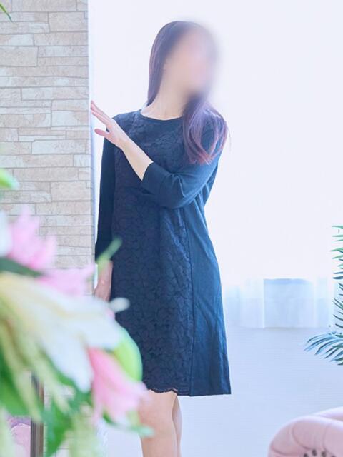 あゆみ 梅田アバンチュール（人妻ホテヘル）