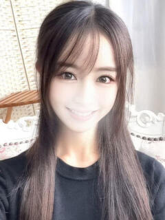 平井りあな 断りきれない美人マッサージ嬢たち（新大久保/デリヘル）